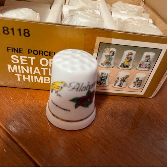 Sears Accents Vintage Miniature Thimbles Fine Porcelain Set Of 6